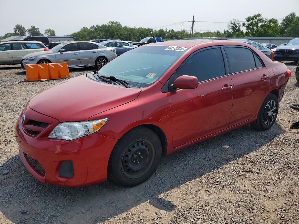 TOYOTA COROLLA 2011 with VIN 2T1BU4EE6BC677202 - Photo from auction