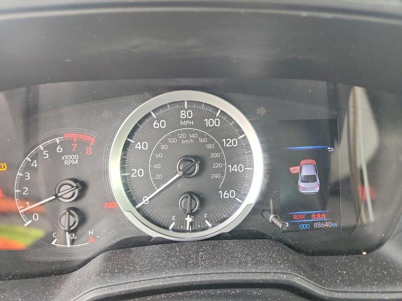 Photo 9 from auction – 2021 TOYOTA COROLLA with VIN 5YFEPMAE3MP215855