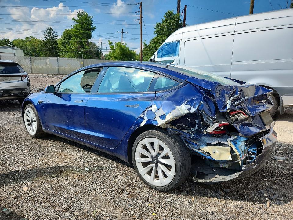 Photo 2 from auction – 2022 TESLA MODEL 3 with VIN 5YJ3E1EA7NF286475