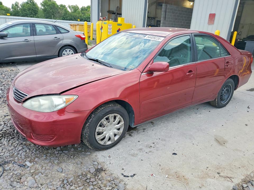 2005 TOYOTA CAMRY - Търг №64409236