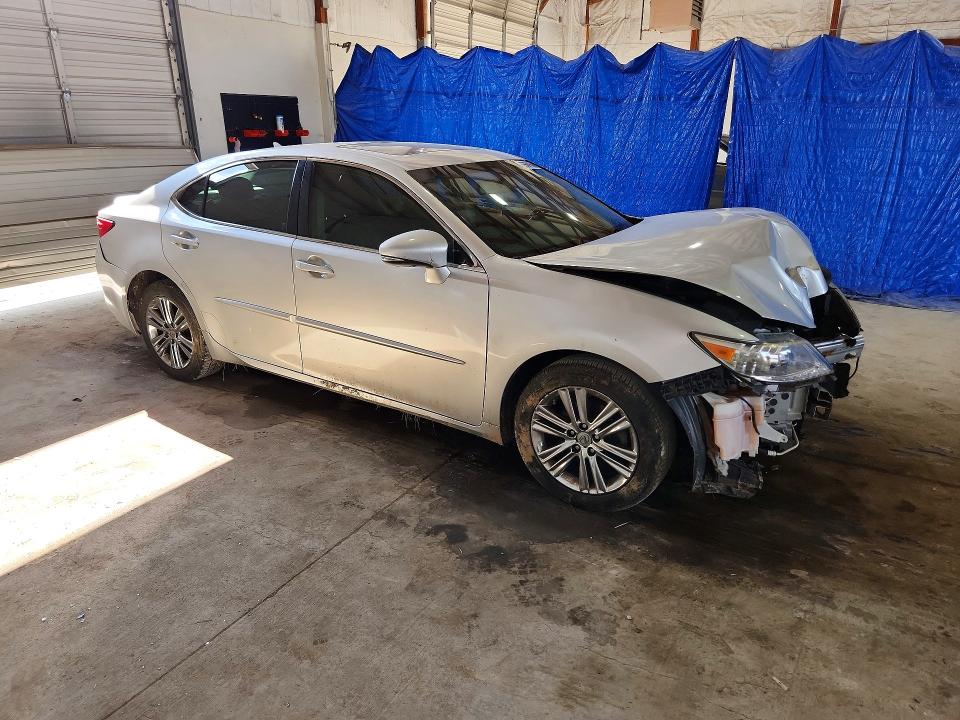 Photo 4 from auction – 2014 LEXUS ES with VIN JTHBK1GG5E2117238