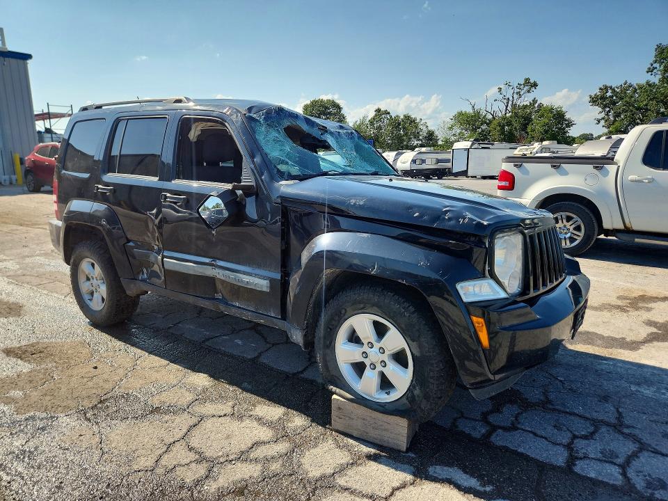 Photo 4 from auction – 2012 JEEP LIBERTY with VIN 1C4PJMAK9CW154260