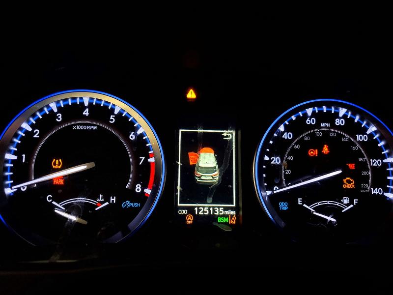 Photo 9 from auction – 2019 TOYOTA HIGHLANDER with VIN 5TDJZRFHXKS592650