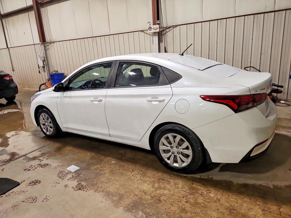 Zdjęcie 2 z aukcji – 2018 HYUNDAI ACCENT z VIN 3KPC24A36JE028322