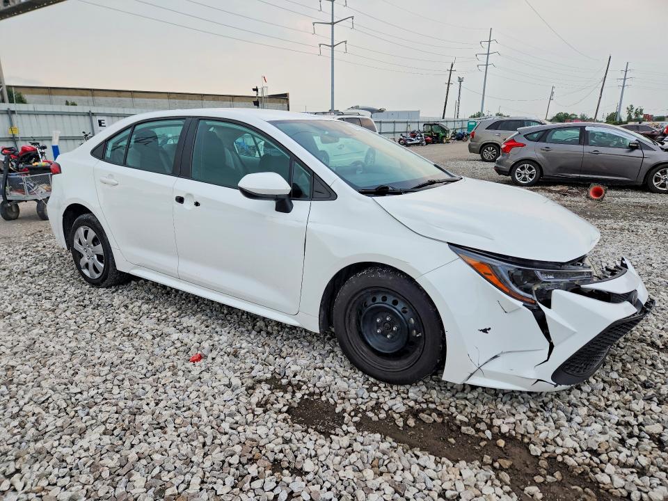 Photo 4 from auction – 2021 TOYOTA COROLLA with VIN 5YFEPMAE3MP215855