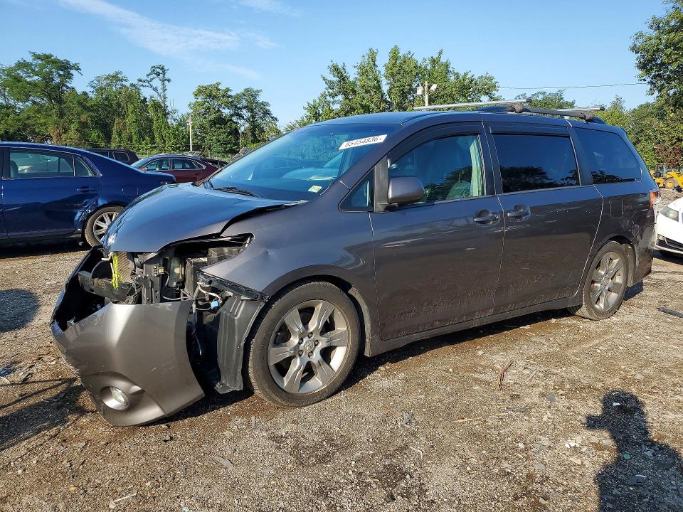 Фото 1 с аукциона – 2012 TOYOTA SIENNA с VIN 5TDXK3DC5CS240709