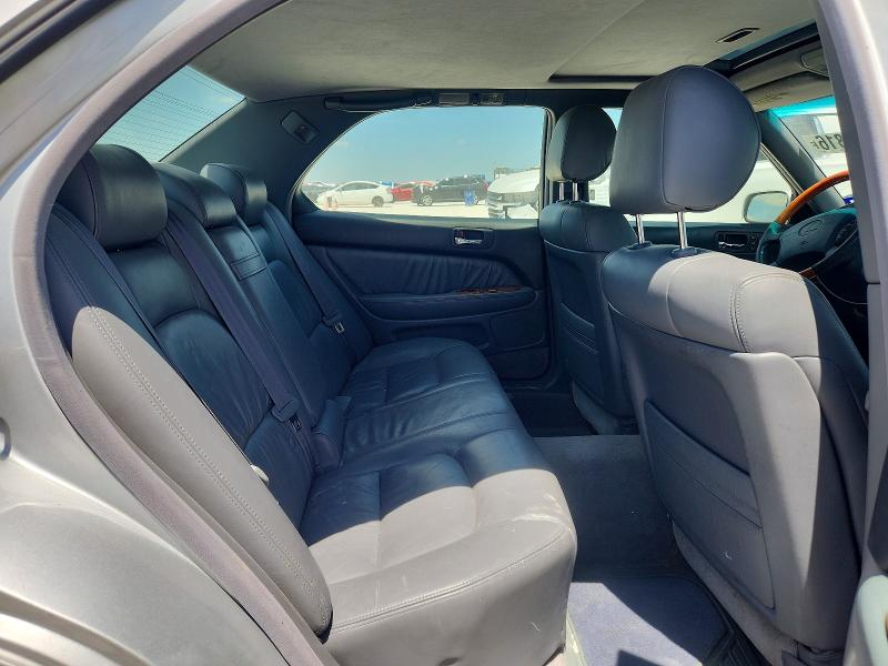 Photo 10 from auction – 2000 LEXUS LS with VIN JT8BH28F4Y0167705