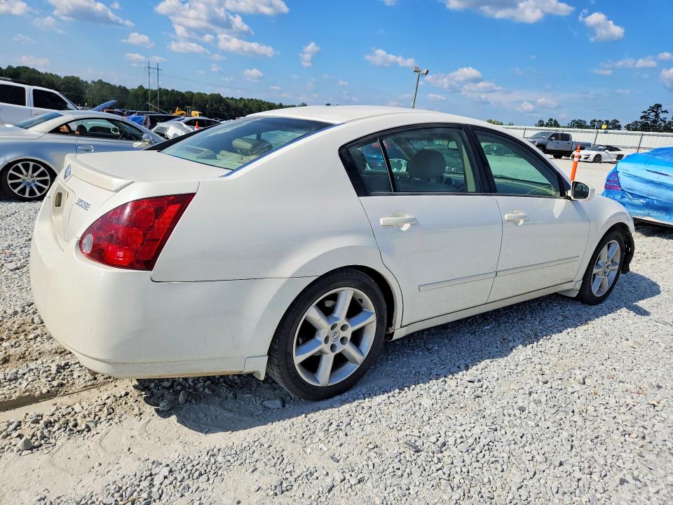 Photo 3 from auction – 2004 NISSAN MAXIMA with VIN 1N4BA41E24C901372