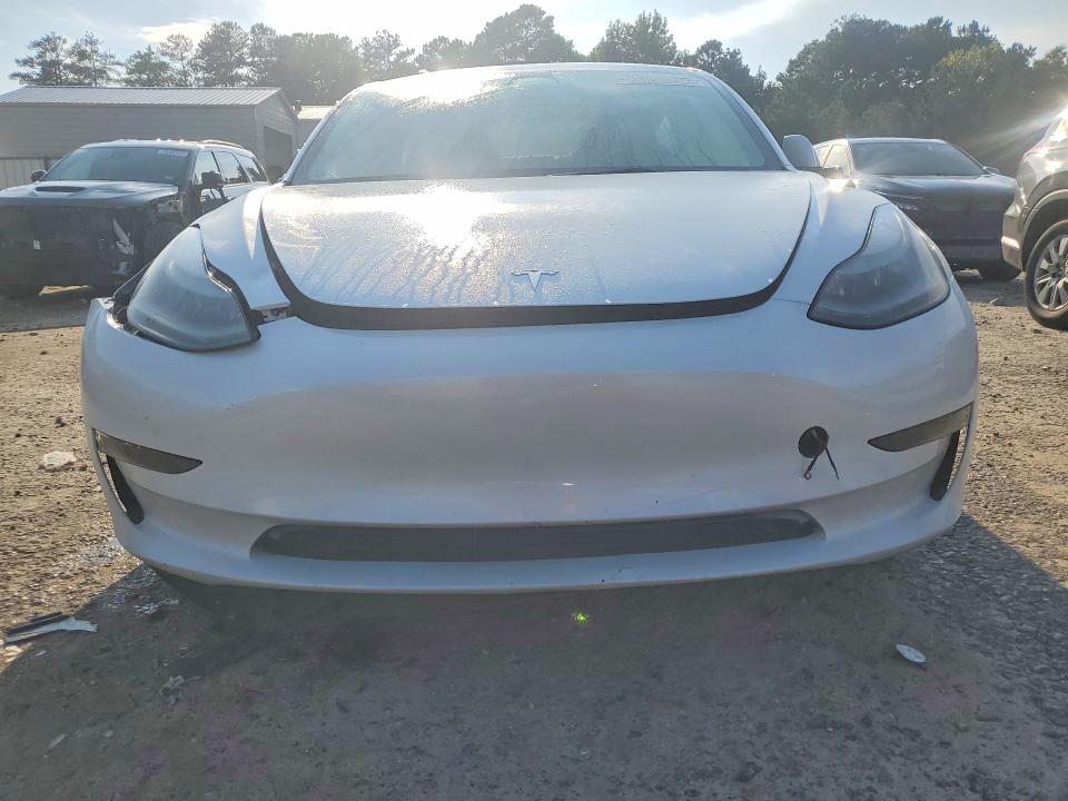 صورة رقم 5 من المزاد - 2023 TESLA MODEL 3 مع VIN 5YJ3E1EA7PF447443