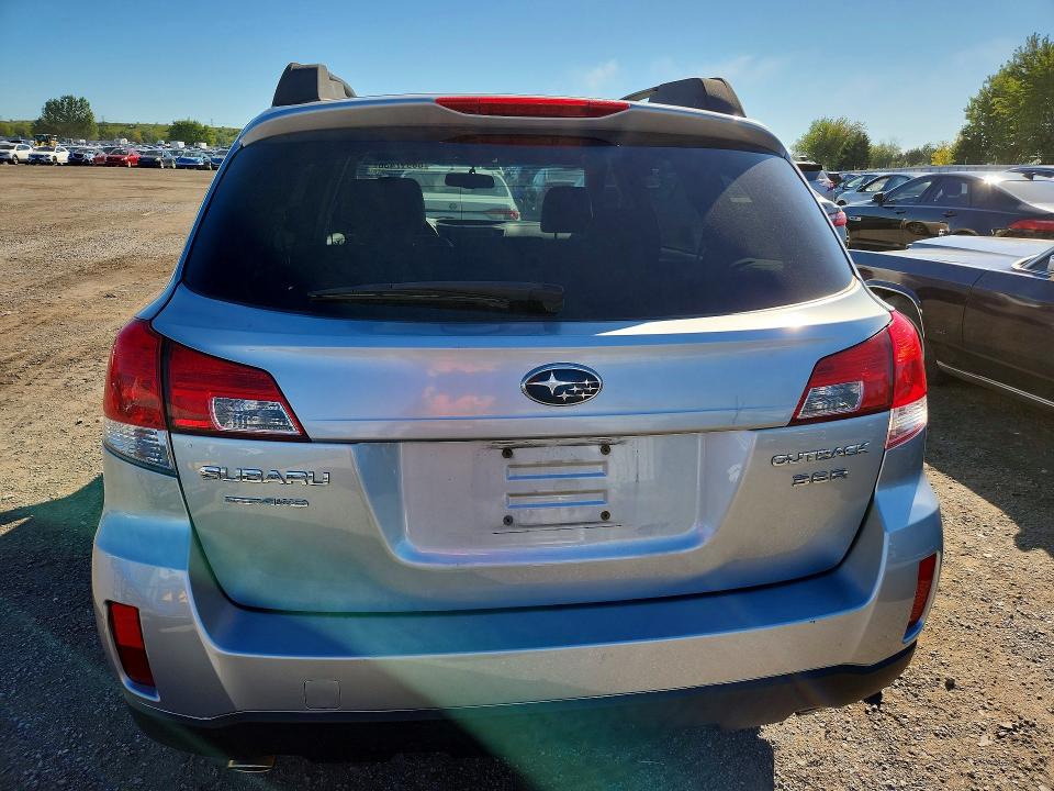 Photo 6 from auction – 2012 SUBARU OUTBACK with VIN 4S4BRJMC3C2202439