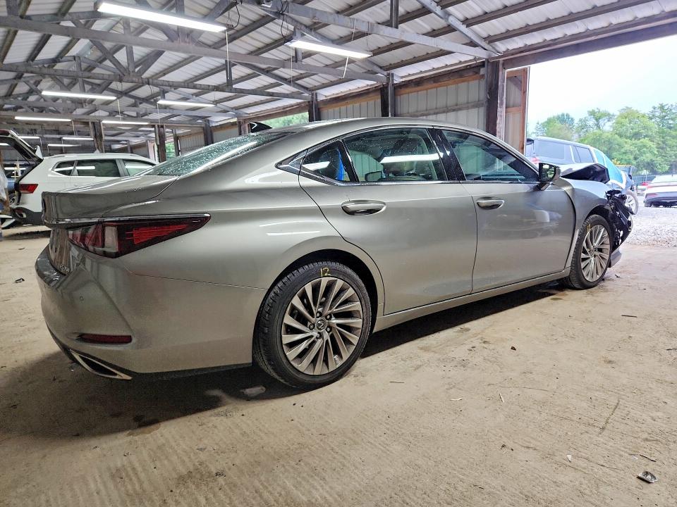Photo 3 from auction – 2020 LEXUS ES with VIN 58AFZ1B18LU063988