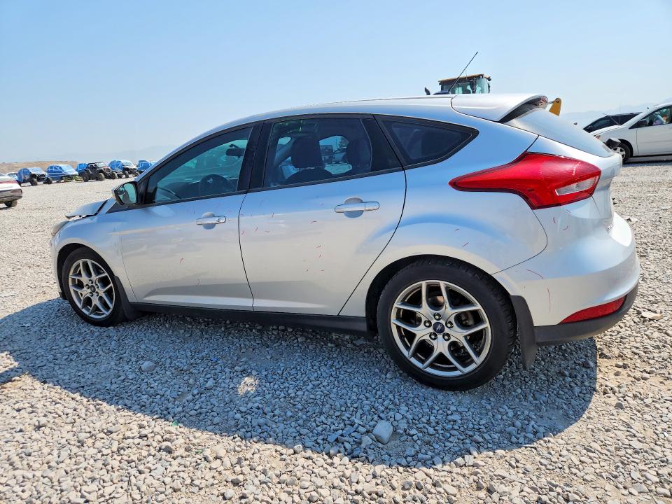 Photo 2 from auction – 2015 FORD FOCUS with VIN 1FADP3K2XFL255751