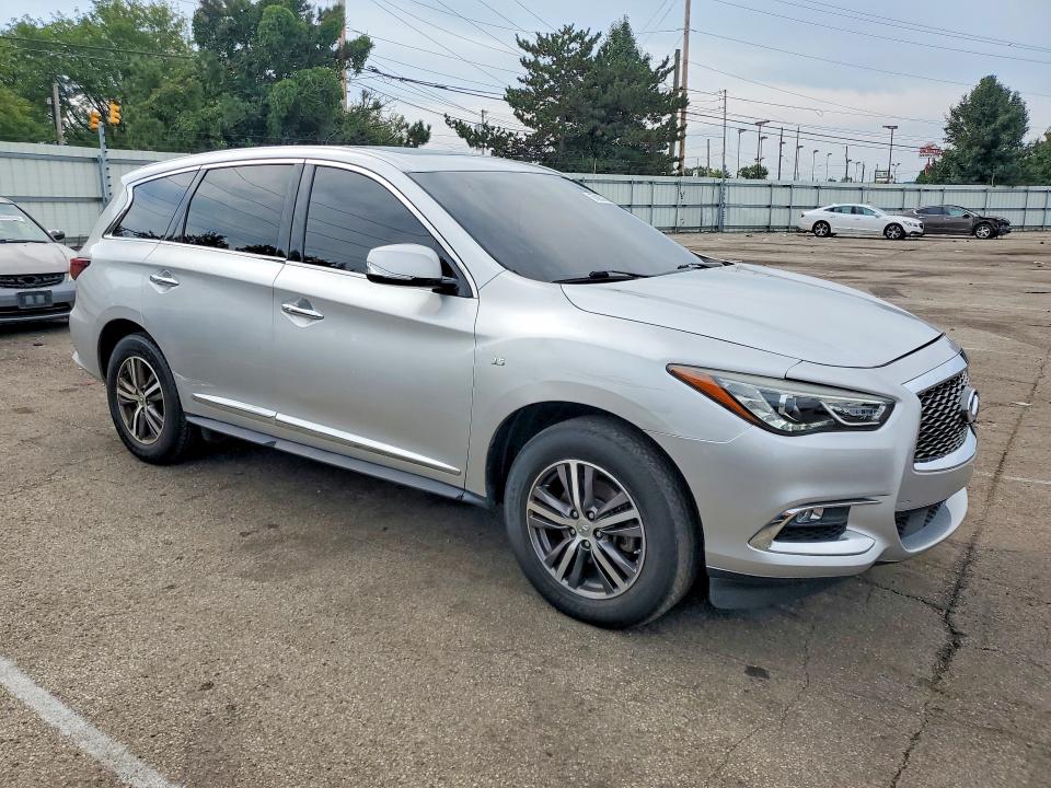 Снимка 4 от търг – 2018 INFINITI QX60 с VIN 5N1DL0MMXJC532941