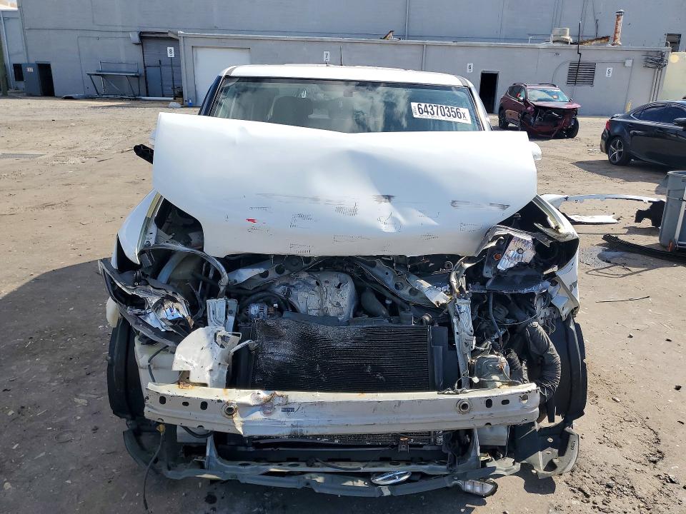 Photo 5 from auction – 2014 SCION XB with VIN JTLZE4FE5EJ061112
