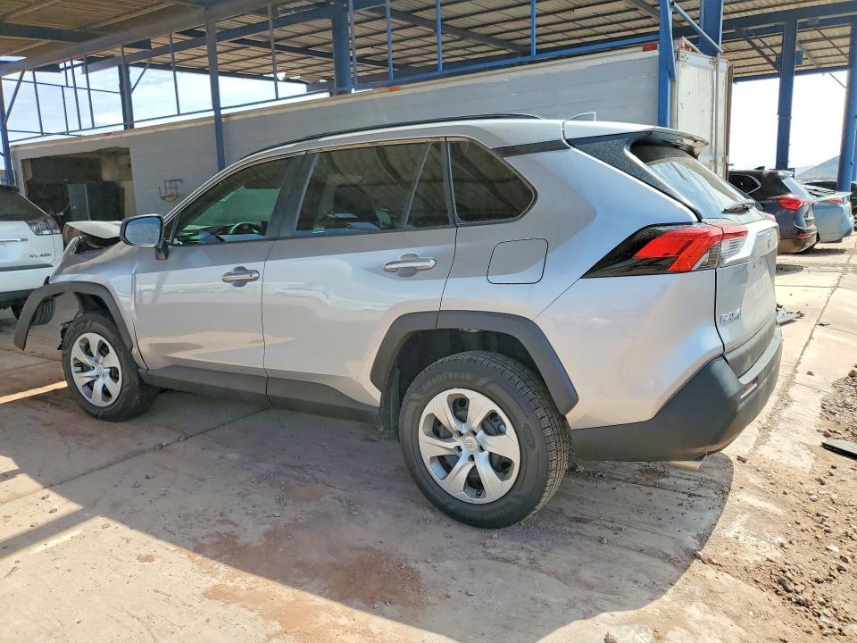 Photo 2 from auction – 2021 TOYOTA RAV4 with VIN 2T3H1RFV9MC110832