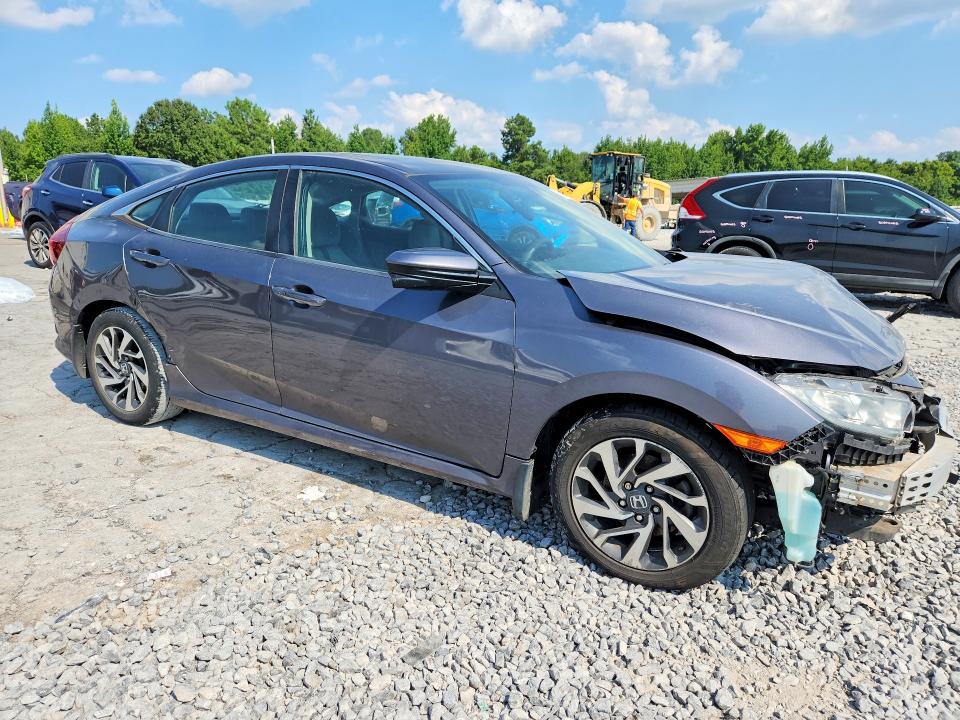 صورة رقم 4 من المزاد - 2017 HONDA CIVIC مع VIN 2HGFC2F72HH524518