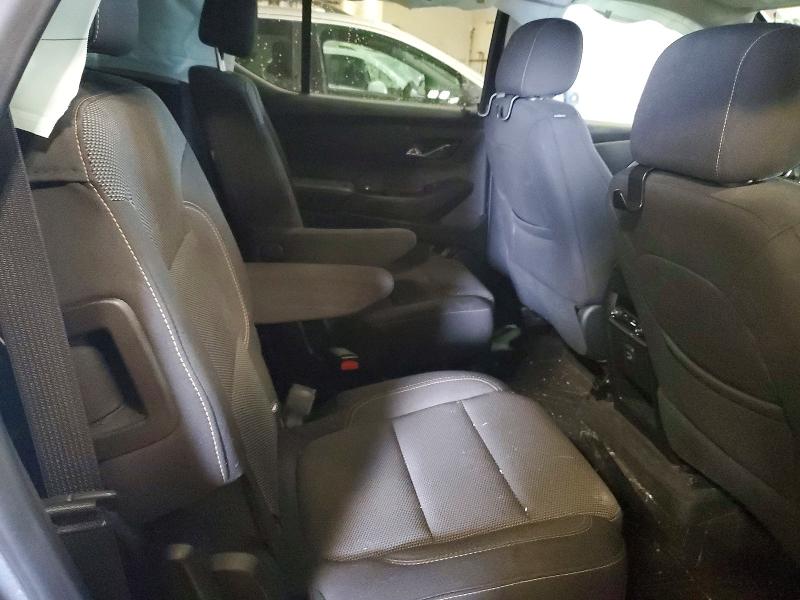 Photo 10 from auction – 2019 CHEVROLET TRAVERSE with VIN 1GNERGKW0KJ243446