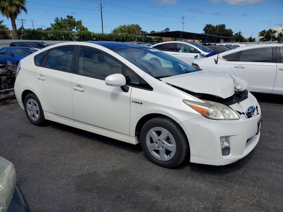 Photo 4 from auction – 2010 TOYOTA PRIUS with VIN JTDKN3DU8A1279573