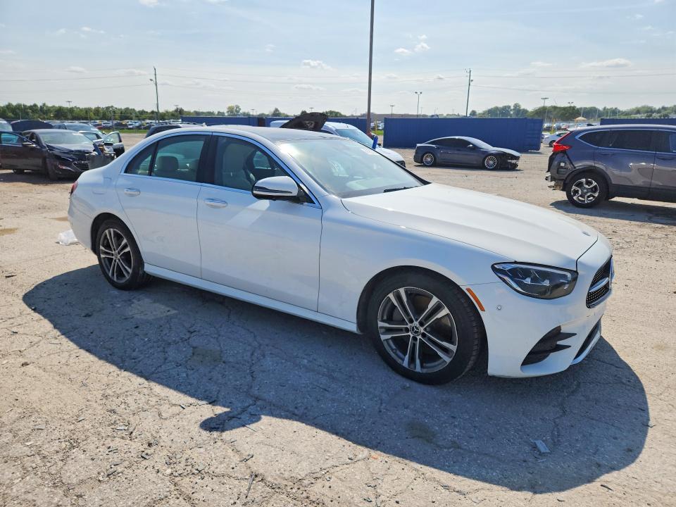 Photo 4 from auction – 2021 MERCEDES-BENZ E with VIN W1KZF8EB8MA953320