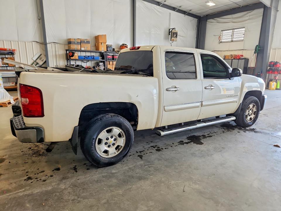 Photo 3 from auction – 2012 CHEVROLET SILVERADO with VIN 3GCPKSE77CG146549