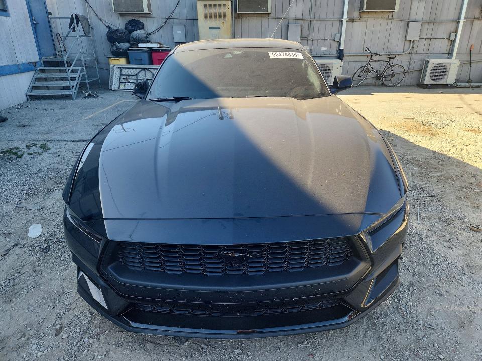 Photo 5 from auction – 2026 FORD MUSTANG with VIN 1FA6P8TH6T5101577