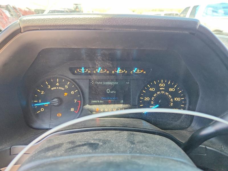 Photo 9 from auction – 2019 FORD F150 with VIN 1FTMF1CB2KKC23571