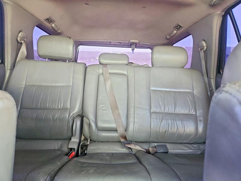 Photo 10 from auction – 2001 TOYOTA SEQUOIA with VIN 5TDZT34A71S044210