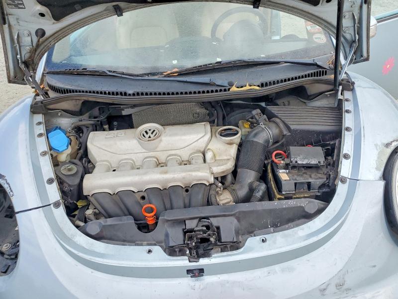 Photo 11 from auction – 2010 VOLKSWAGEN NEW BEETLE with VIN 3VWRW3AG7AM028621