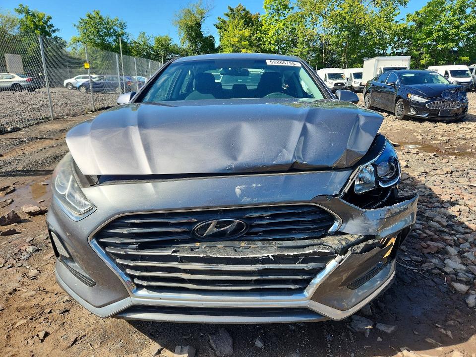 Photo 5 from auction – 2018 HYUNDAI SONATA with VIN 5NPE24AF6JH720644
