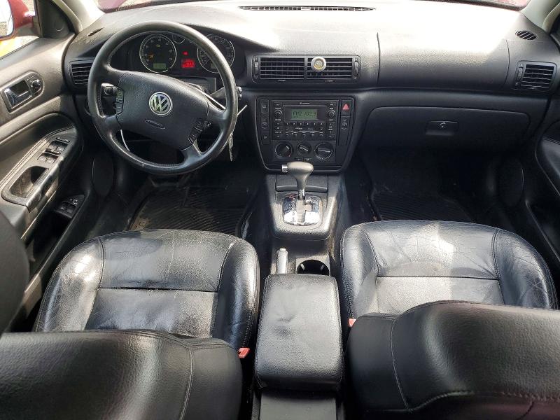 Photo 8 from auction – 2003 VOLKSWAGEN PASSAT with VIN WVWPD63B43P197219