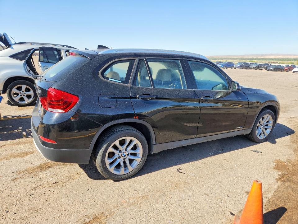 Foto 3 de la subasta – 2015 BMW X1 con VIN WBAVL1C58FVY28915