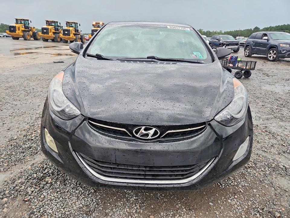 Photo 5 from auction – 2012 HYUNDAI ELANTRA with VIN 5NPDH4AE7CH151467