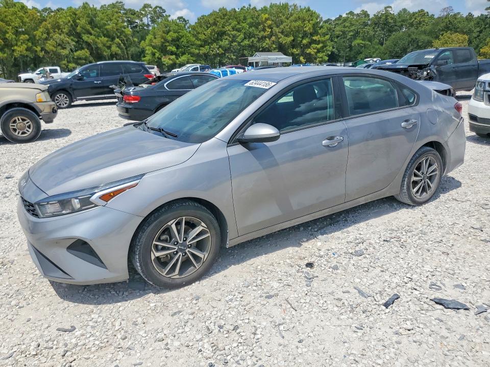 KIA FORTE 2023 with VIN 3KPF24AD7PE528276 - Photo from auction