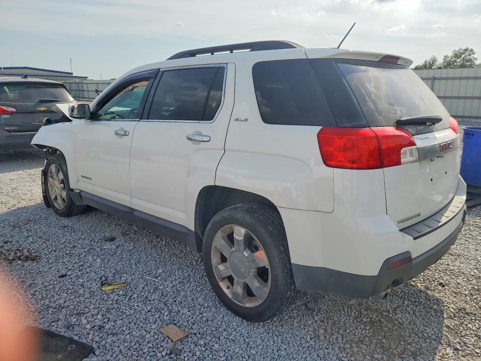 Фото 2 с аукциона – 2015 GMC TERRAIN с VIN 2GKFLRE30F6350581