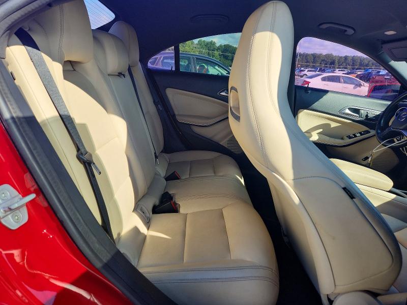 Photo 10 from auction – 2014 MERCEDES-BENZ CLA with VIN WDDSJ4EB8EN107739