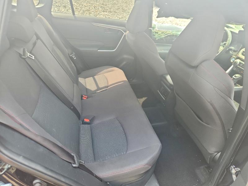 Photo 11 from auction – 2021 TOYOTA RAV4 PRIME with VIN JTMAB3FV5MD014218
