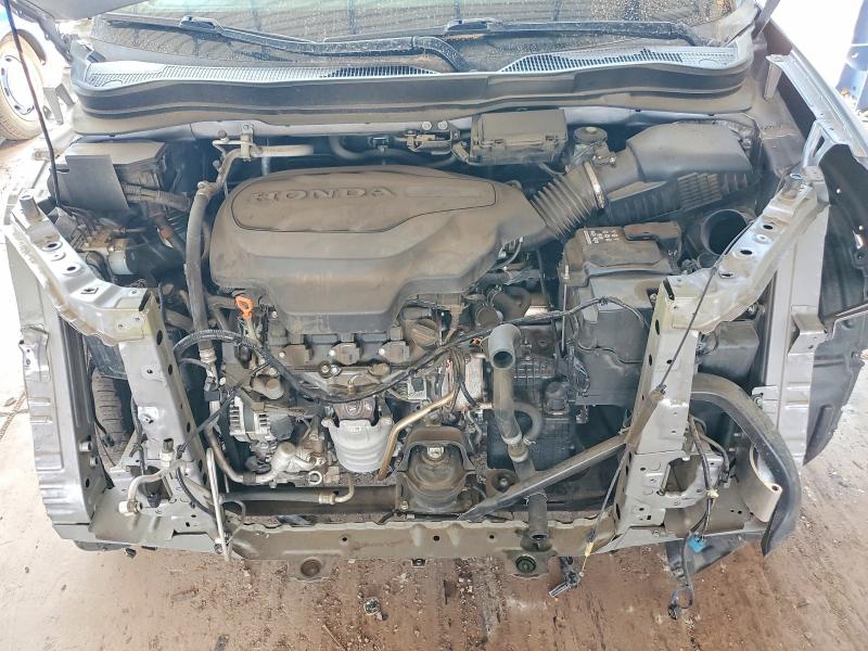 Photo 12 from auction – 2022 HONDA PILOT with VIN 5FNYF5H26NB037406
