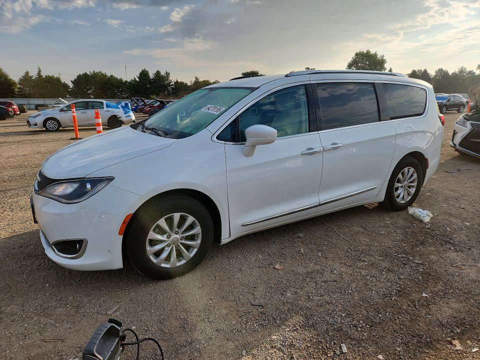 2018 CHRYSLER PACIFICA - Търг №64279196
