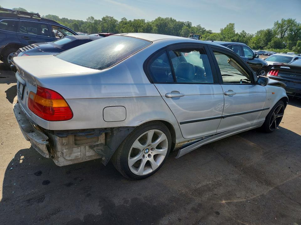 صورة رقم 3 من المزاد - 2003 BMW 325 مع VIN WBAEU33433PH88486