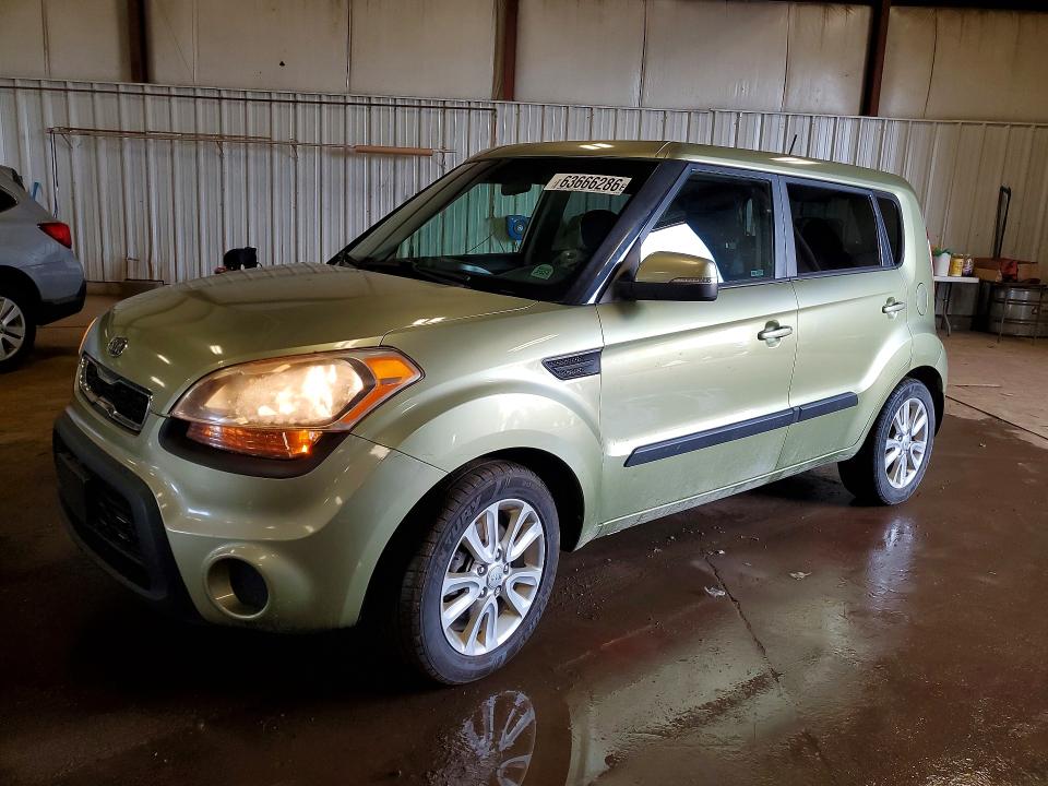 KIA SOUL 2012 with VIN KNDJT2A60C7472009 - Photo from auction