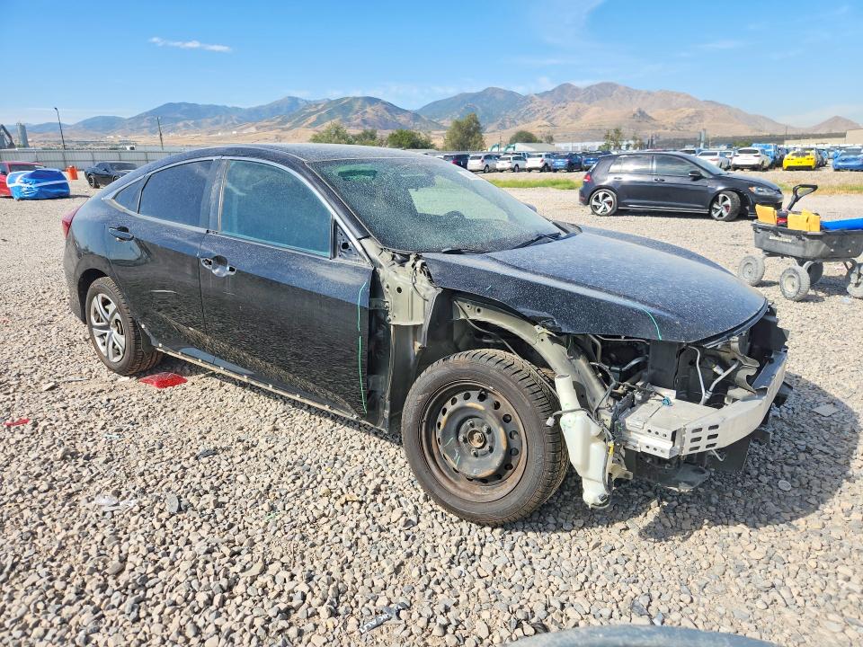 Photo 4 from auction – 2018 HONDA CIVIC with VIN 2HGFC2F56JH569191