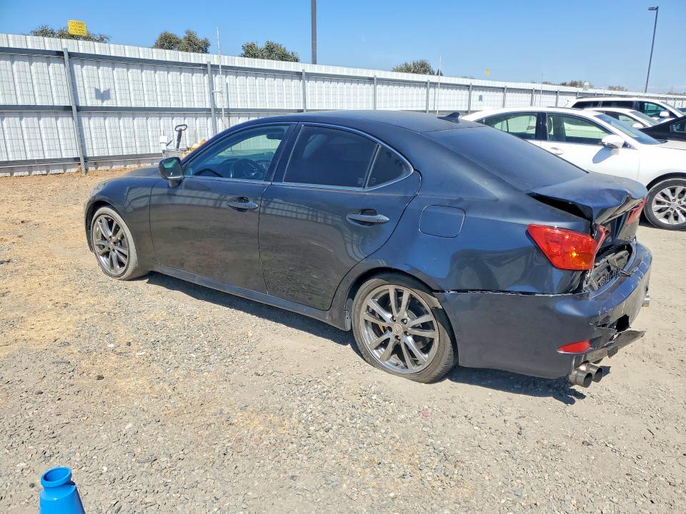 Photo 2 from auction – 2008 LEXUS IS with VIN JTHBE262485017671