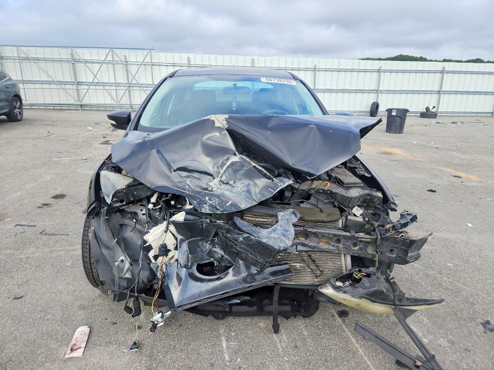 Photo 5 from auction – 2013 FORD FOCUS with VIN 1FADP3F27DL299617