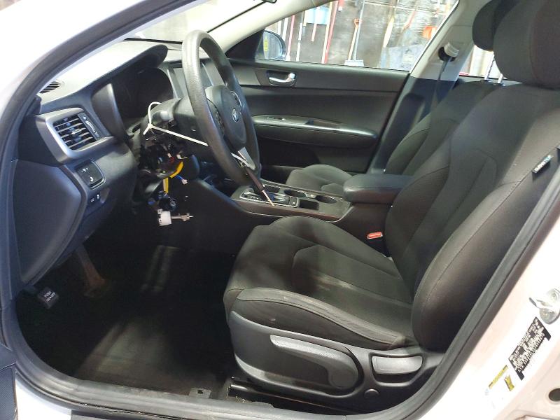 Photo 7 from auction – 2018 KIA OPTIMA with VIN 5XXGT4L35JG208670
