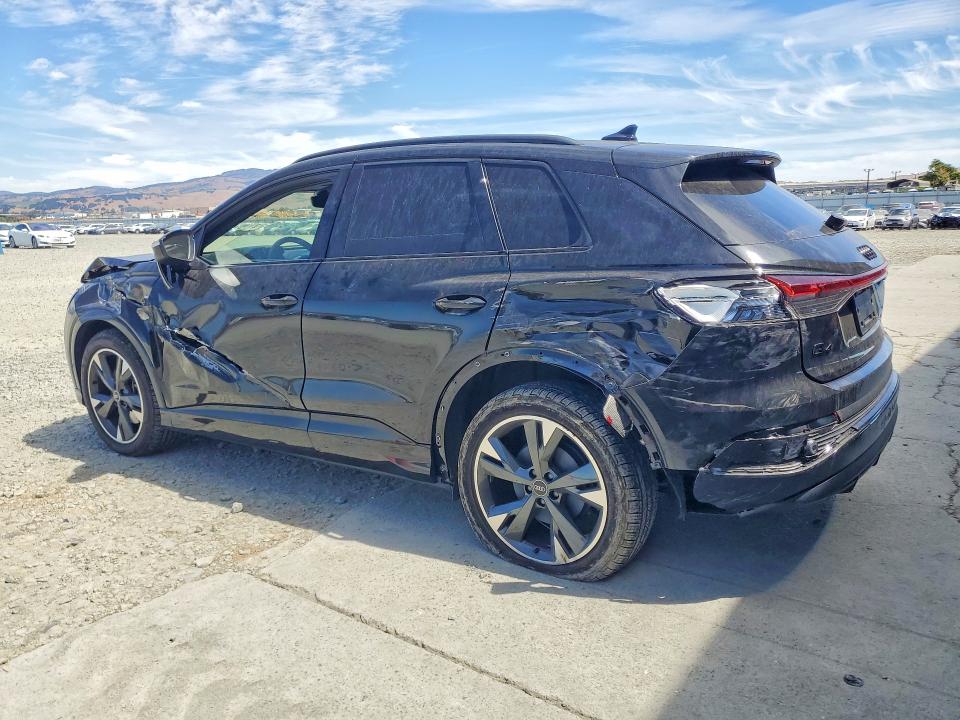 Photo 2 from auction – 2024 AUDI Q4 E-TRON with VIN WA1MUBFZ1RP051352