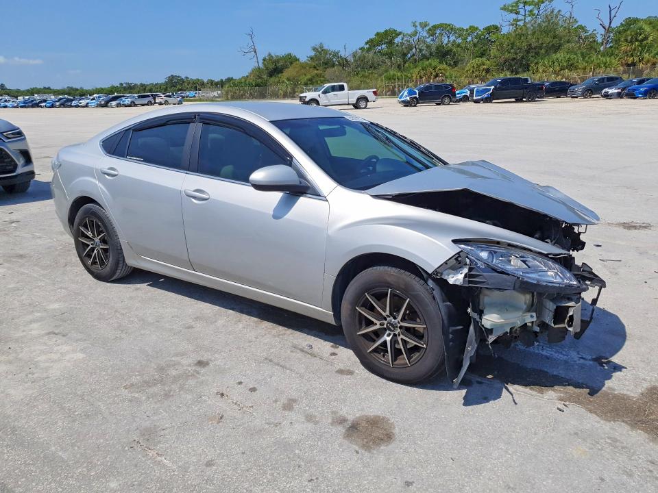 Photo 4 from auction – 2010 MAZDA 6 with VIN 1YVHZ8BH7A5M36854