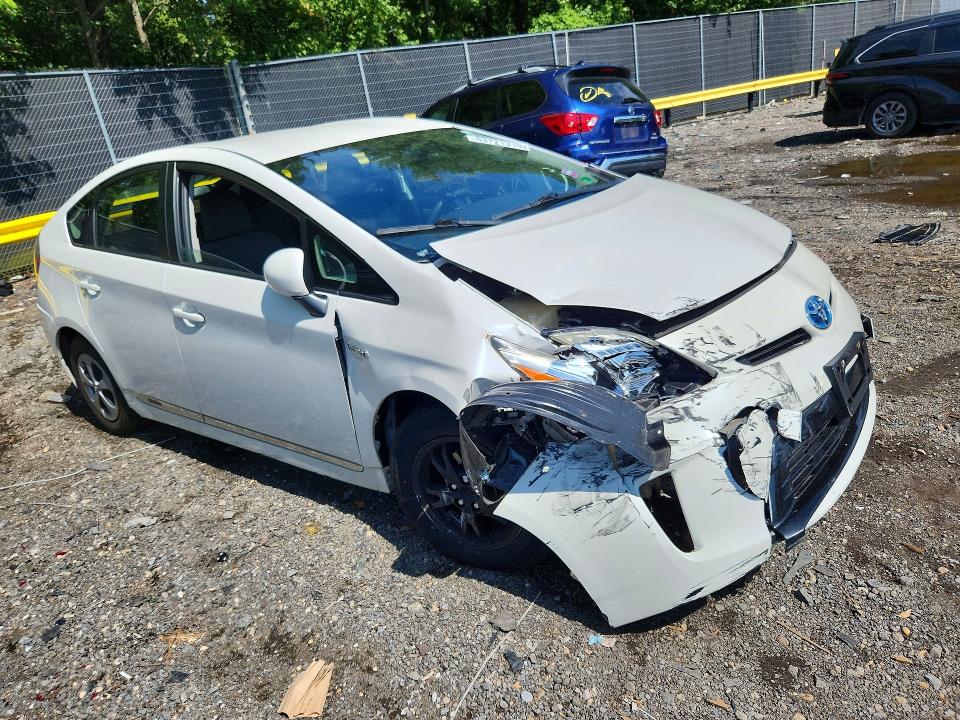Photo 4 from auction – 2012 TOYOTA PRIUS with VIN JTDKN3DU3C5381228
