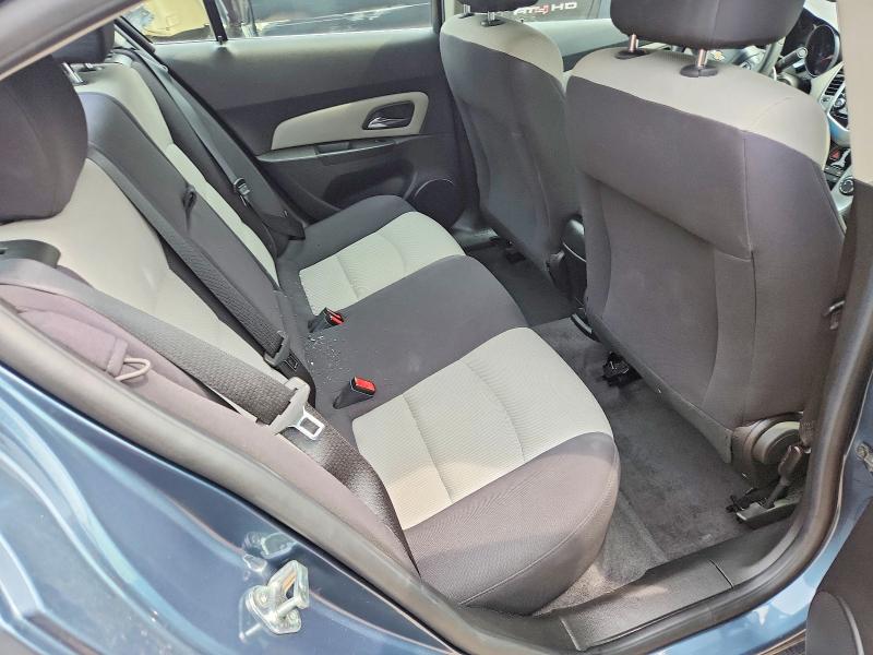 Photo 10 from auction – 2012 CHEVROLET CRUZE with VIN 1G1PC5SHXC7295800