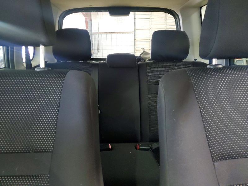 Photo 10 from auction – 2004 TOYOTA SCION with VIN JTLKT324840152278