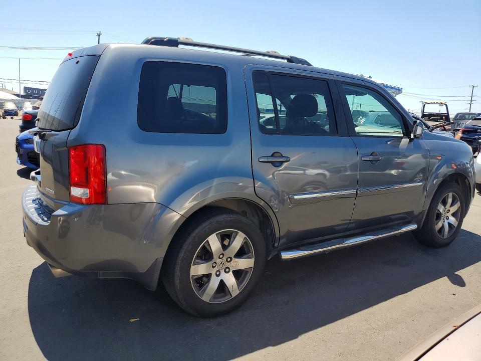 Photo 3 from auction – 2013 HONDA PILOT with VIN 5FNYF3H97DB025488